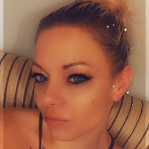 Meet your Posher, Mandy